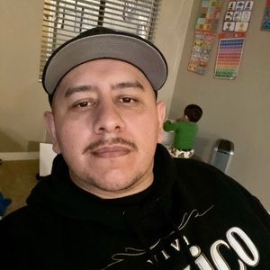 Meet your Posher, Luis